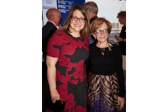 Dr.-Allison-Ostroff-Roni-Lang